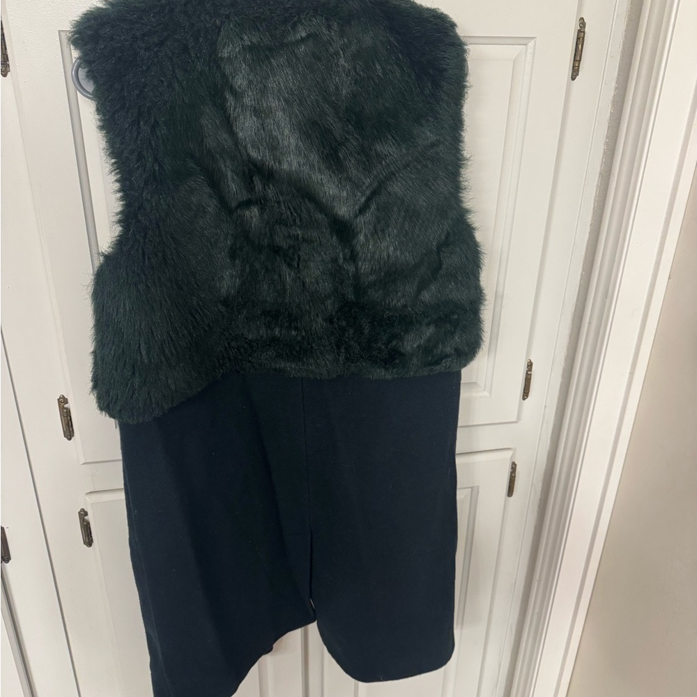 Topshop Dark Green and Black Fur Vest